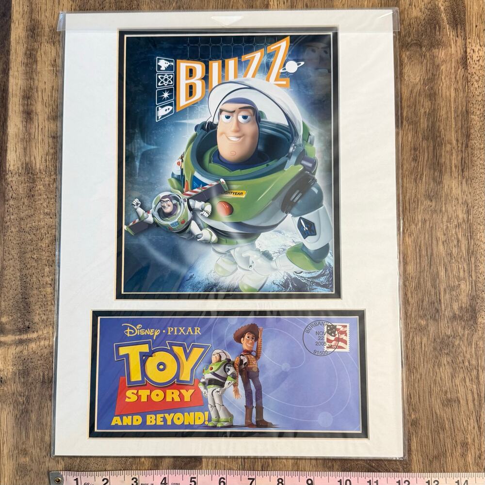 VTG USPS First Day Of Issue Stamp Photo Mat Toy Story Buzz Lightyear Pixar 2005 - Picture 6 of 6